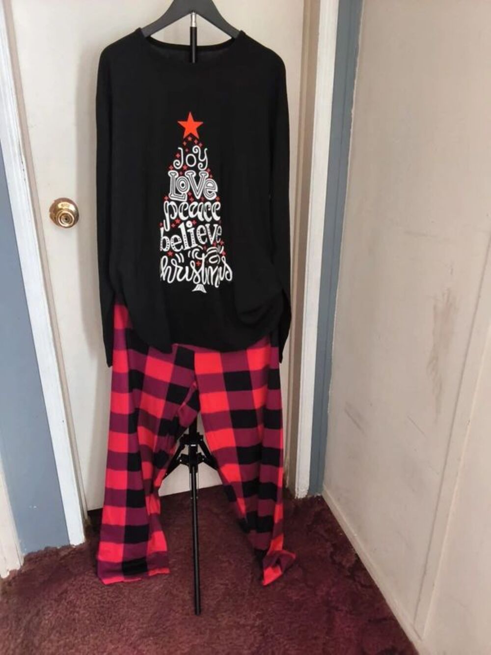 Men's Christmas Pajamas (Size XL)